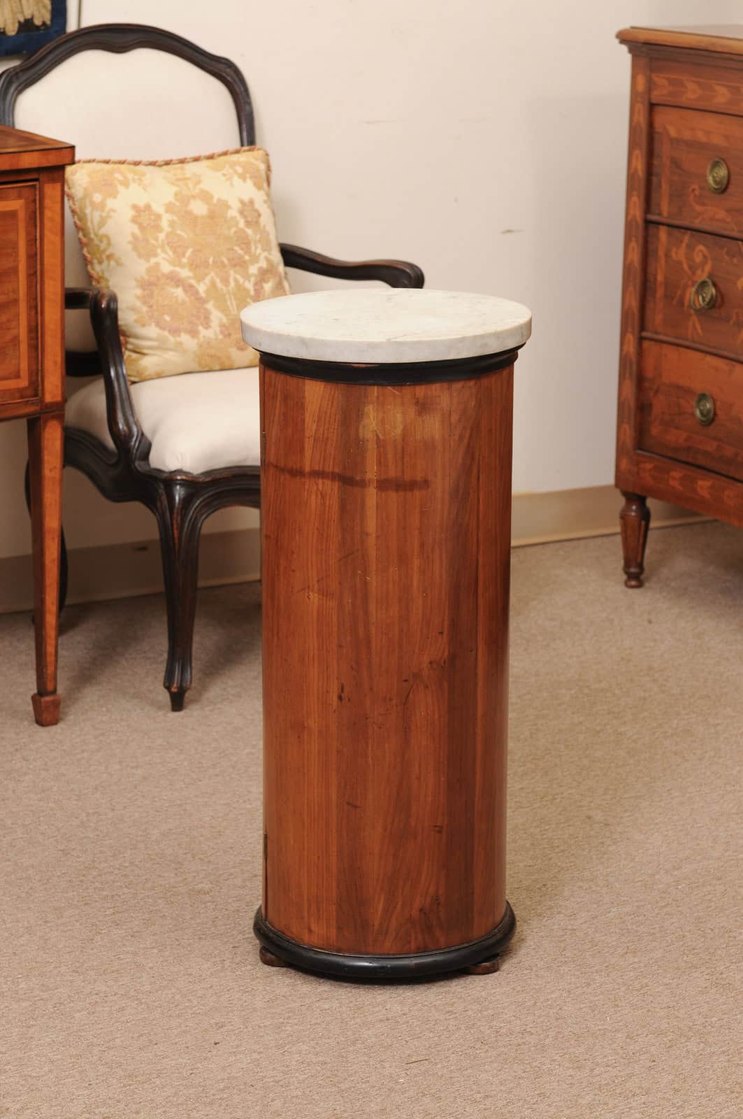 19th Century Italian Round Bedside Cabinet with Marble Top - Image 9