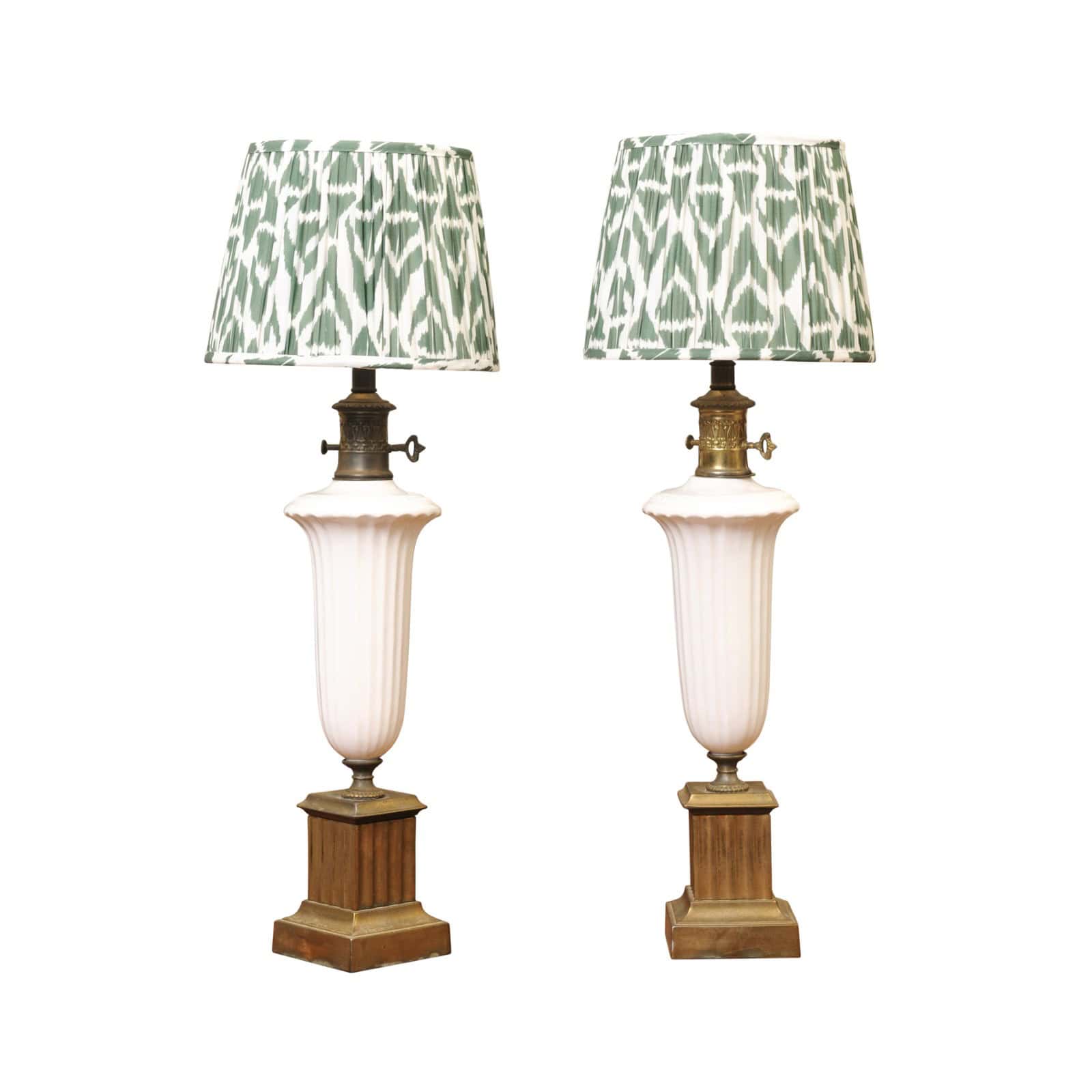 Pair of Vintage Neoclassical Urn Form White Ceramic Lamps with Gilt Metal Fluted Rectangular Bases and Green Shades - Image 2