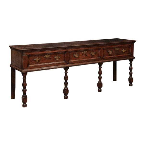 English 18th Century Oak Dresser Base with 3 Drawers and Turned Legs - Image 2