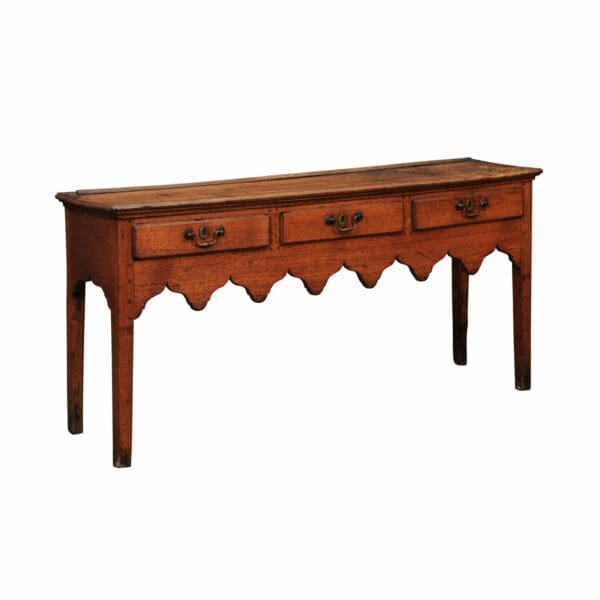 English 19th Century Dresser Base with Shaped Apron and 3 Drawers - Image 2