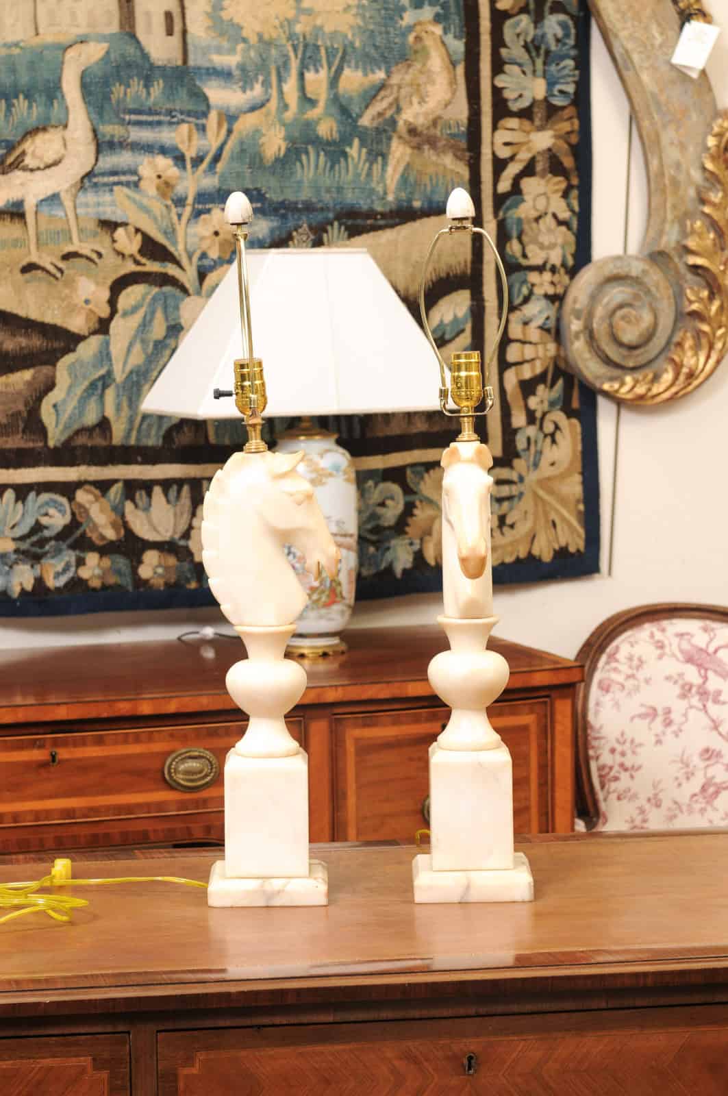 Pair of Italian Alabaster Carved Horse Heads, 20th Century - Image 5