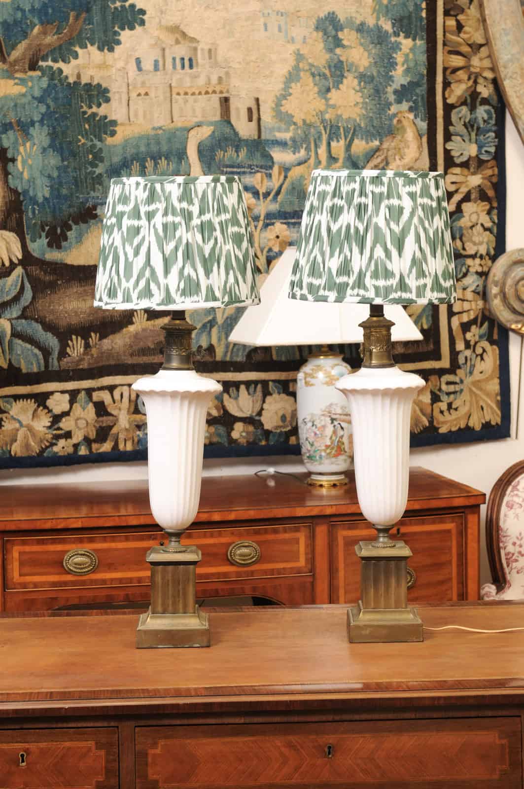 Pair of Vintage Neoclassical Urn Form White Ceramic Lamps with Gilt Metal Fluted Rectangular Bases and Green Shades - Image 10