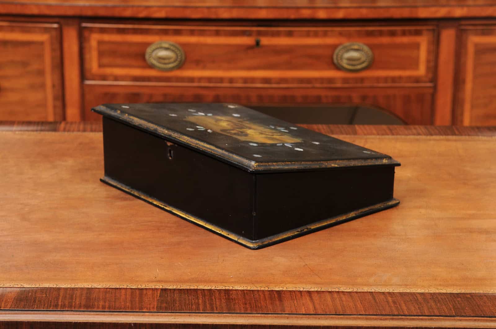 Paper Mache Black Painted Lapdesk with Dog scene and Mother of Pear Detail - Image 8