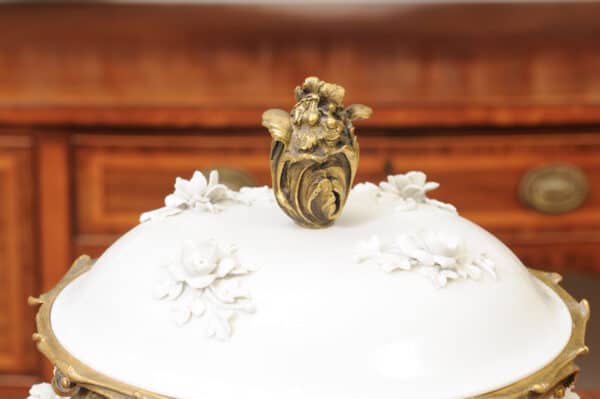 18th Century French St. Cloud Covered Soup Tureen with Applied Leaves & Flower Clusters (Repaired) - Image 5