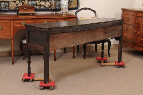 English 18th Century Oak Jacobean Style Dresser Base with Server with 3 Drawers, Shaped Apron and Turned Legs - Image 11