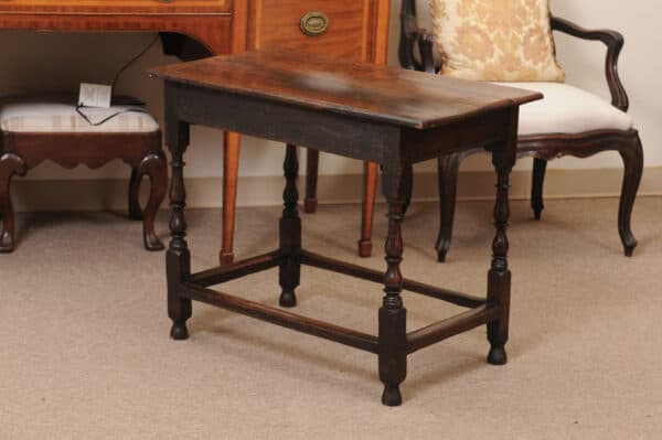 18th Century English Oak Side Table with Drawer, Tear Drop Pulls, Turned Legs and Box Stretcher - Image 8