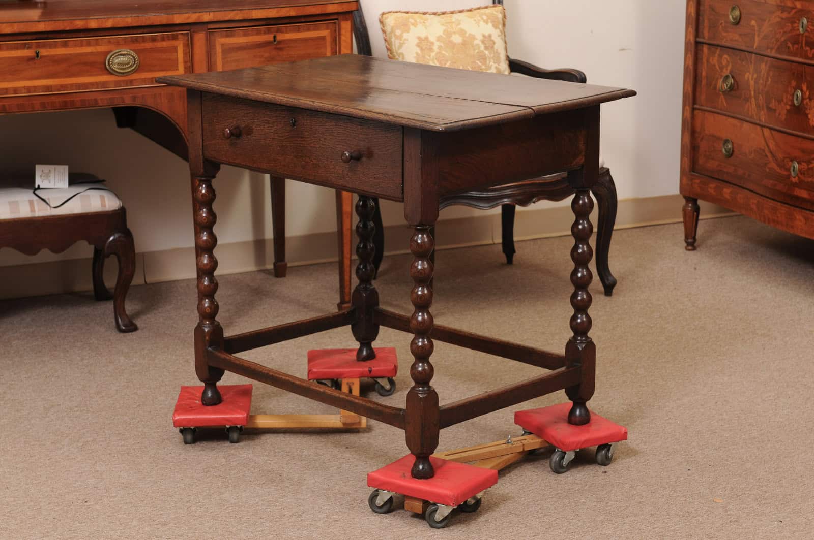 English 18th Century Oak Side Table with Bobbin Turned Legs - Image 12