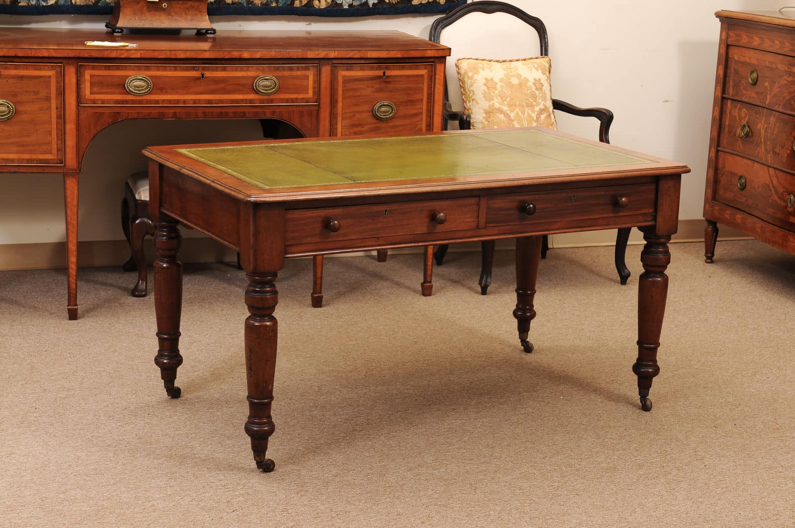 English 19th Century Mahogany Writing Table with Green Leather Top and 2 Drawers and Turned Legs Ending in Brass Caster Feet (Can be raised) - Image 3
