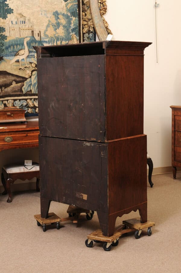 English Early 18th Century Walnut Chest on Chest with String Inlay - Image 9