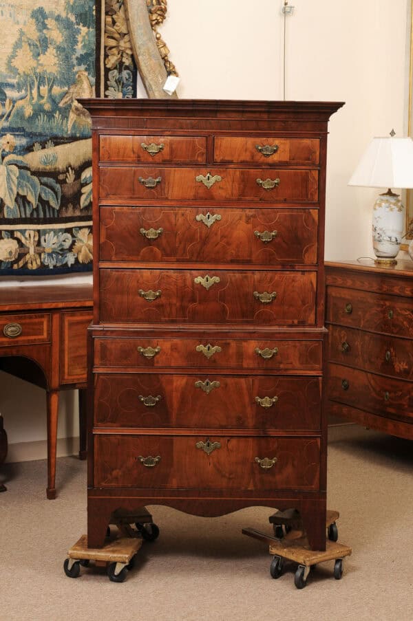 English Early 18th Century Walnut Chest on Chest with String Inlay - Image 14